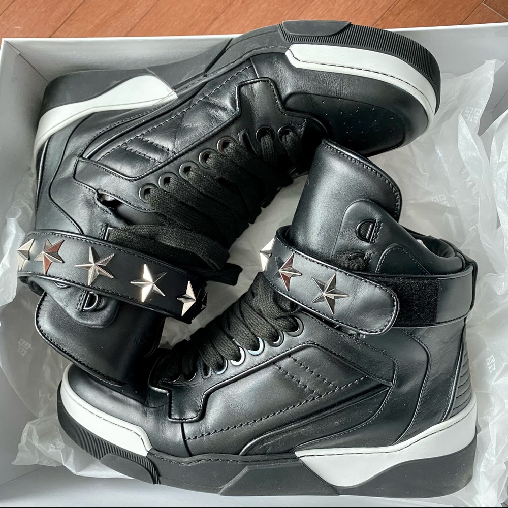 Givenchy men's Tyson High Sneakers